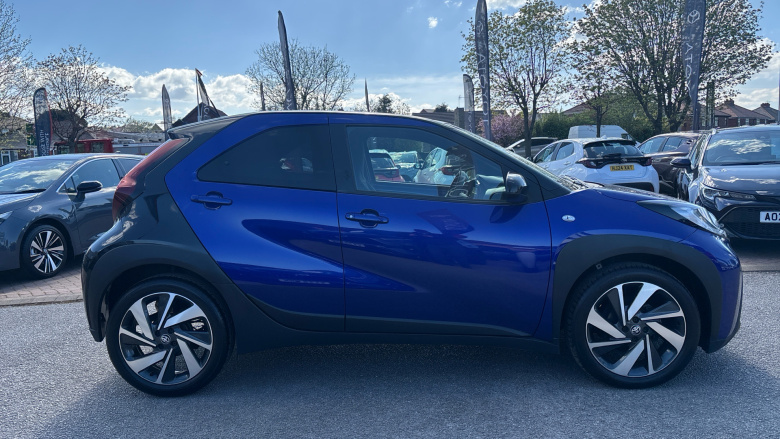 Toyota Aygo X 1.0 VVT-i Edge 5dr Petrol Hatchback